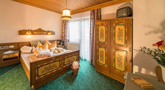 Hotel Almhof Roswitha - Hippach - Zillertal