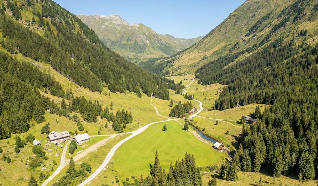 Funklhütte - Eselsberg - St. Peter am Kammersberg - Urlaubsregion Murau-Murtal