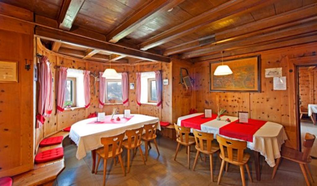 Schlernhaus - Rifugio Bolzano - Völs - Dolomiten