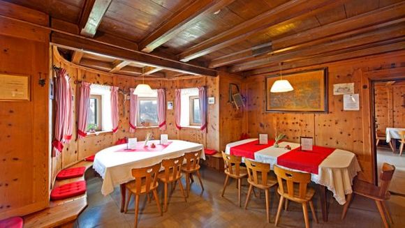 Schlernhaus - Rifugio Bolzano - Völs - Dolomiten