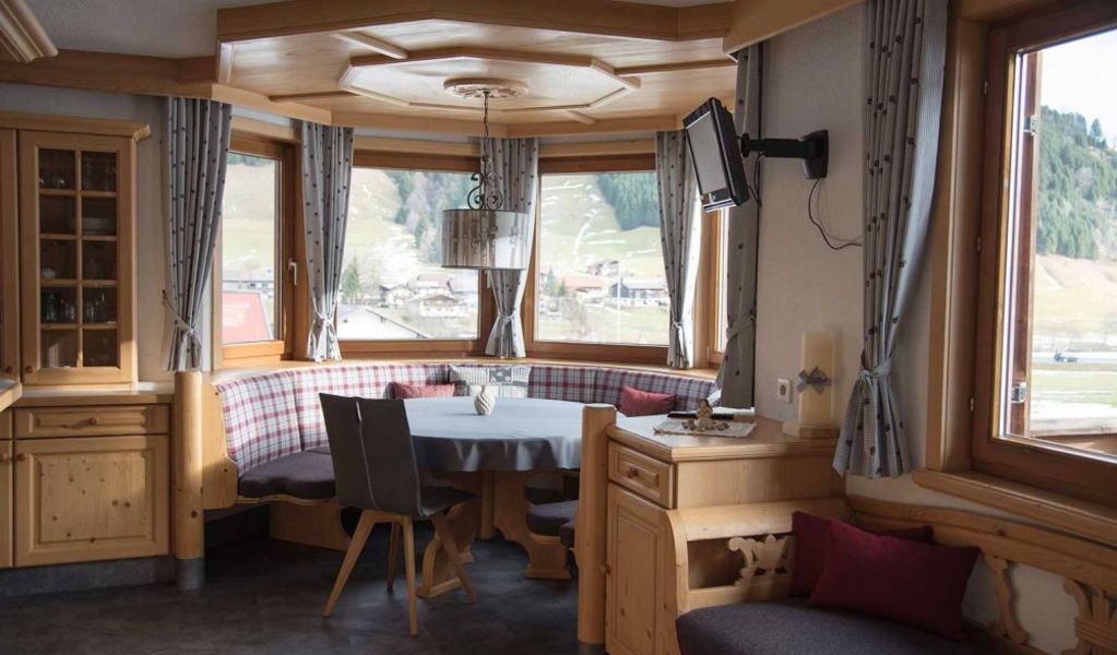 Ferienhaus Chalet Alpsteig - Schattwald - Tannheimer Tal