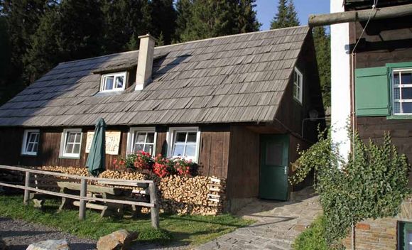 Zirbenhütte - AlmDorf Tonnerhütte - Mühlen - Urlaubsregion Murau-Murtal