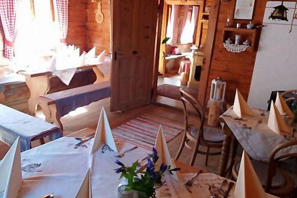 Jausenstation Alpenrose-Fellenberg - Mayrhofen - Zillertal