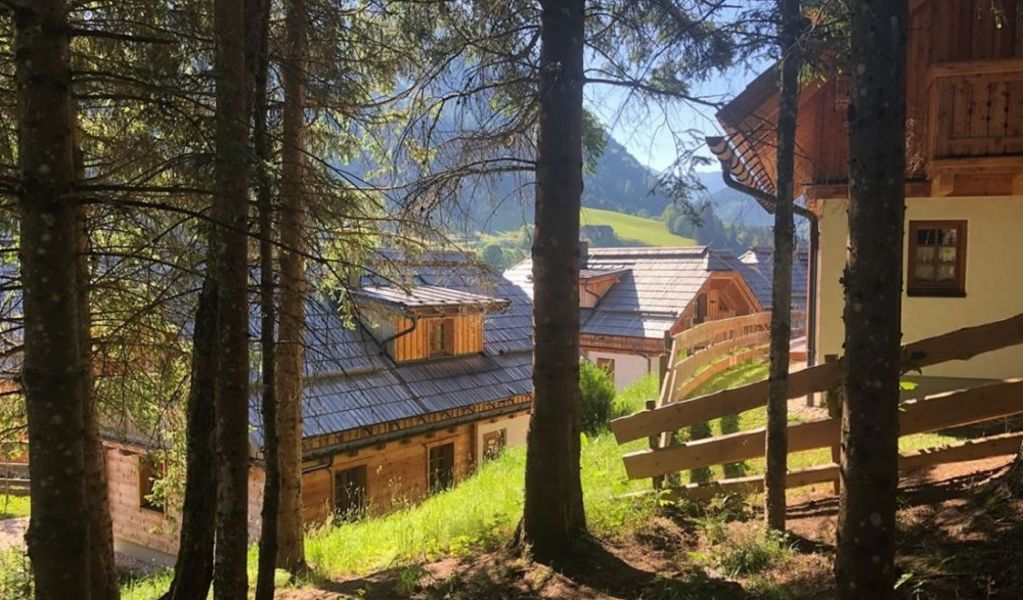 Hotel & Chalet Bergdorf Riesner - Irdning-Donnersbachtal - Schladming-Dachstein