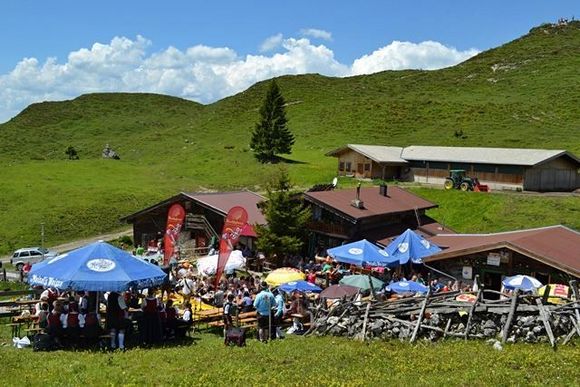 zur LINÄ - Stöfflhütte Walleralm - Scheffau - Wilder Kaiser