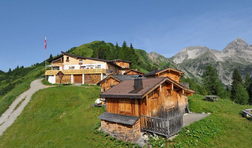 Bernhardseck Hütte - Elbigenalp - Lechtal