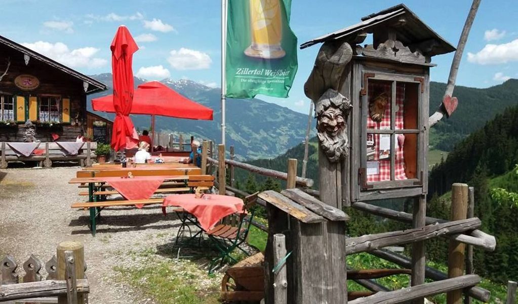 Jausenstation Alpenrose-Fellenberg - Mayrhofen - Zillertal