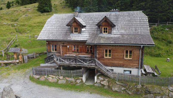 Knollihütte - Oberwölz - Urlaubsregion Murau-Murtal