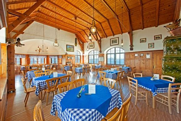 Schlernhaus - Rifugio Bolzano - Völs - Dolomiten